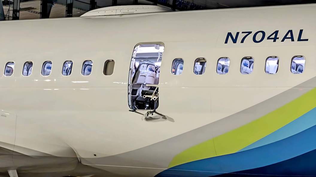 Alaska-Airlines-737-9-737-MAX-9-blown-plugged-door-N704AL-outside copy - 11w.jpg