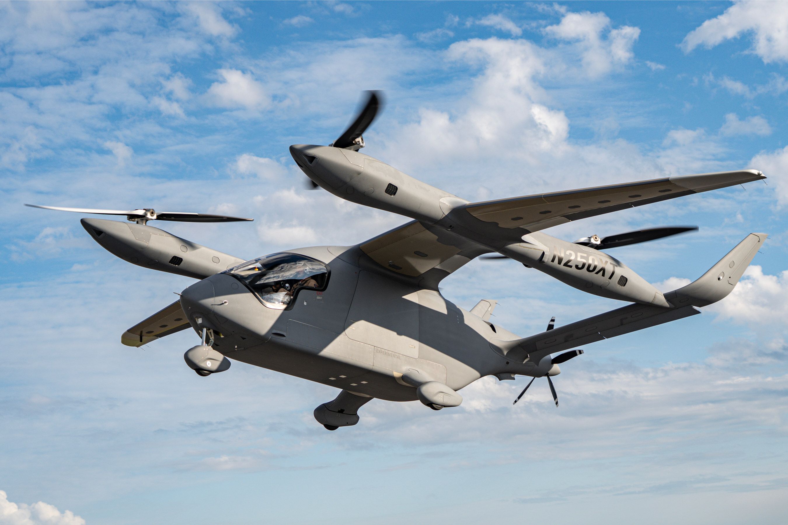 BETA_A250_1_In_Flight.jpg