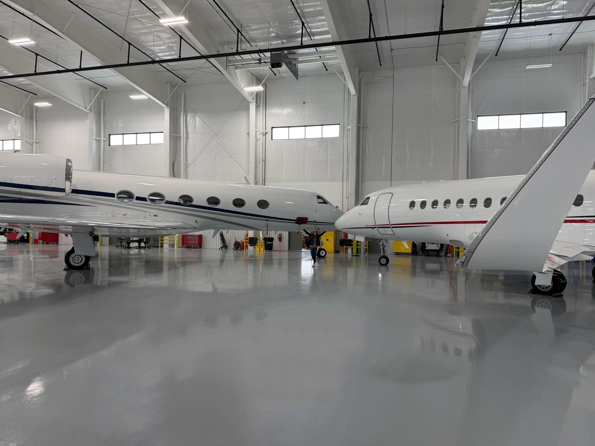 IMG 3616 abeeae6796 - Notes from Clay Lacy’s Newly-Upgraded OXC Digs - Which are Absolutely Fabulous – and our Dassault Falcon 6X Tour - The FLY Report