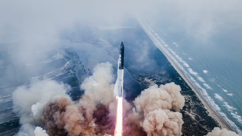elonmuskstarshippost copy-11w.jpg